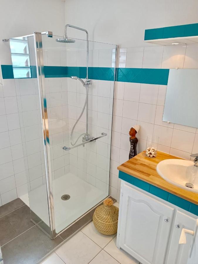 Apartamento Les Barbots Saint-Louis Exterior foto